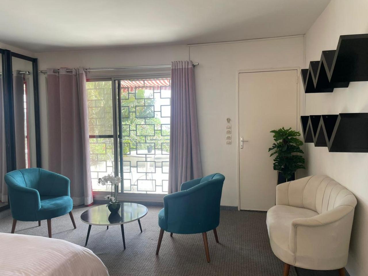Maison D'Hotes Villa Anna Dakar Exteriör bild