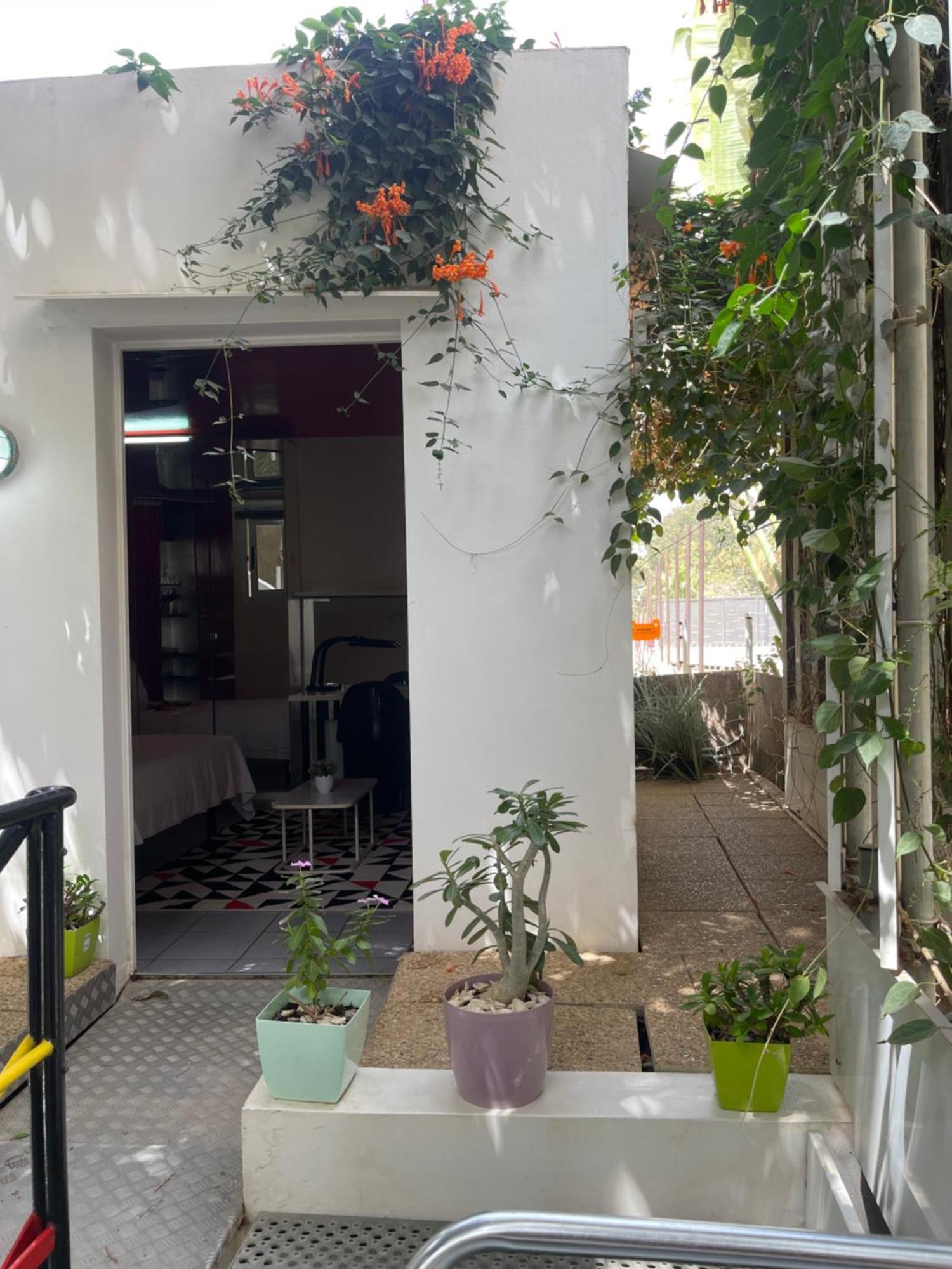 Maison D'Hotes Villa Anna Dakar Exteriör bild