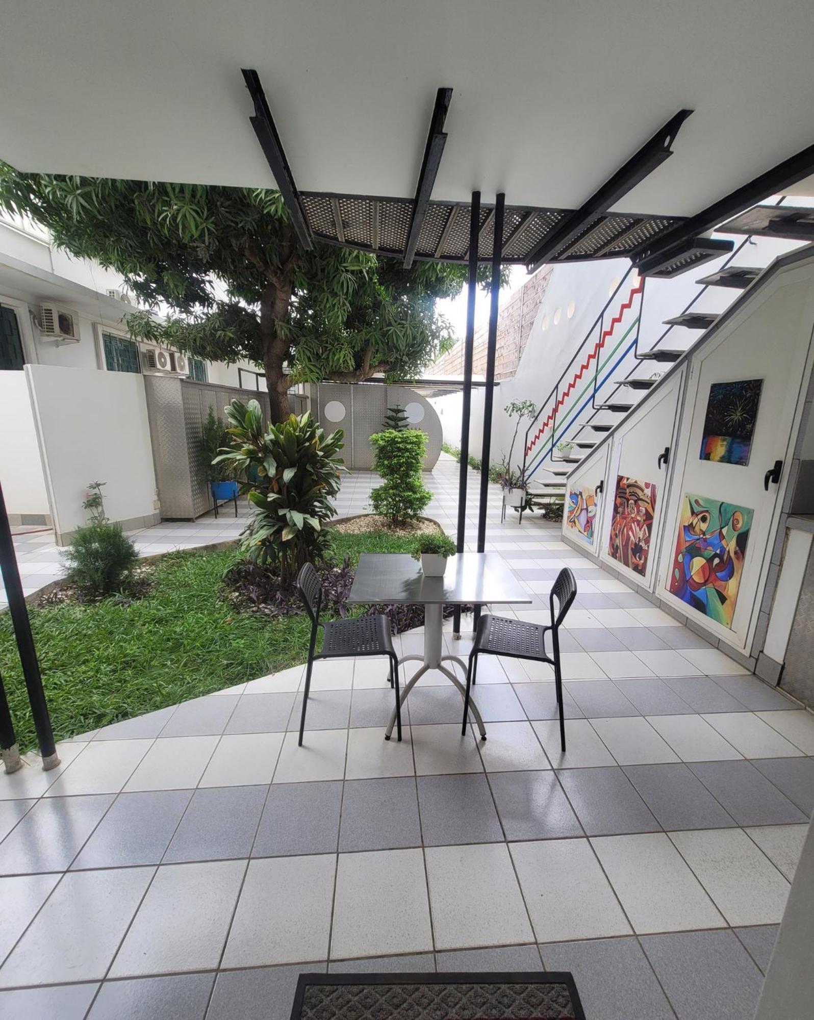 Maison D'Hotes Villa Anna Dakar Exteriör bild